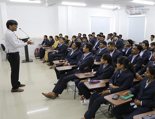 Professional MBA program offering industry-integrated learning through practical business experience