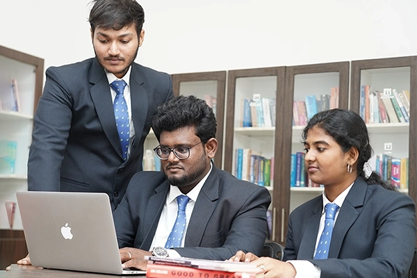 Specialized education programs offered by Aachi Business School for career growth